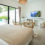 Paradise Samui Villa Chaweng, 5 Bedrooms With Private Pool